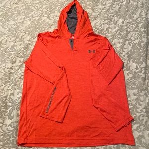 Under Armour heat gear hoodie large loose